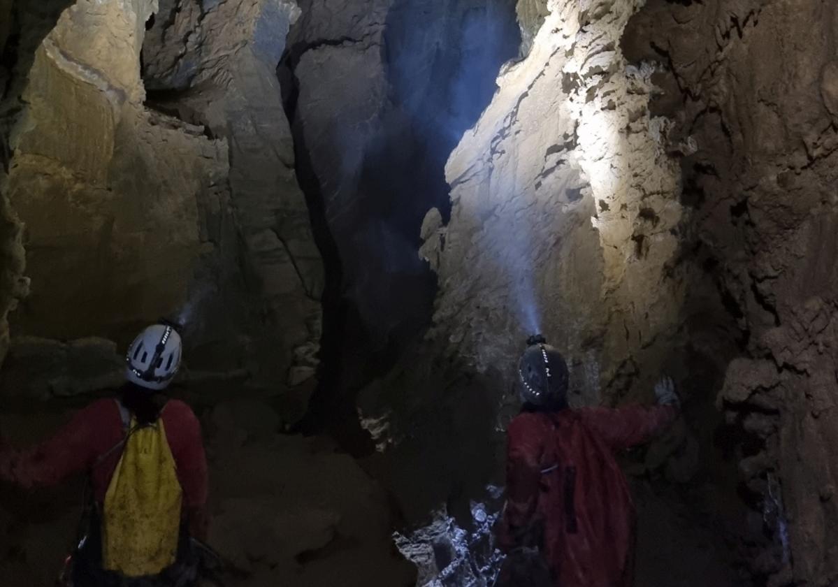 Así es la nueva cueva hallada entre Tolosa y Albiztur