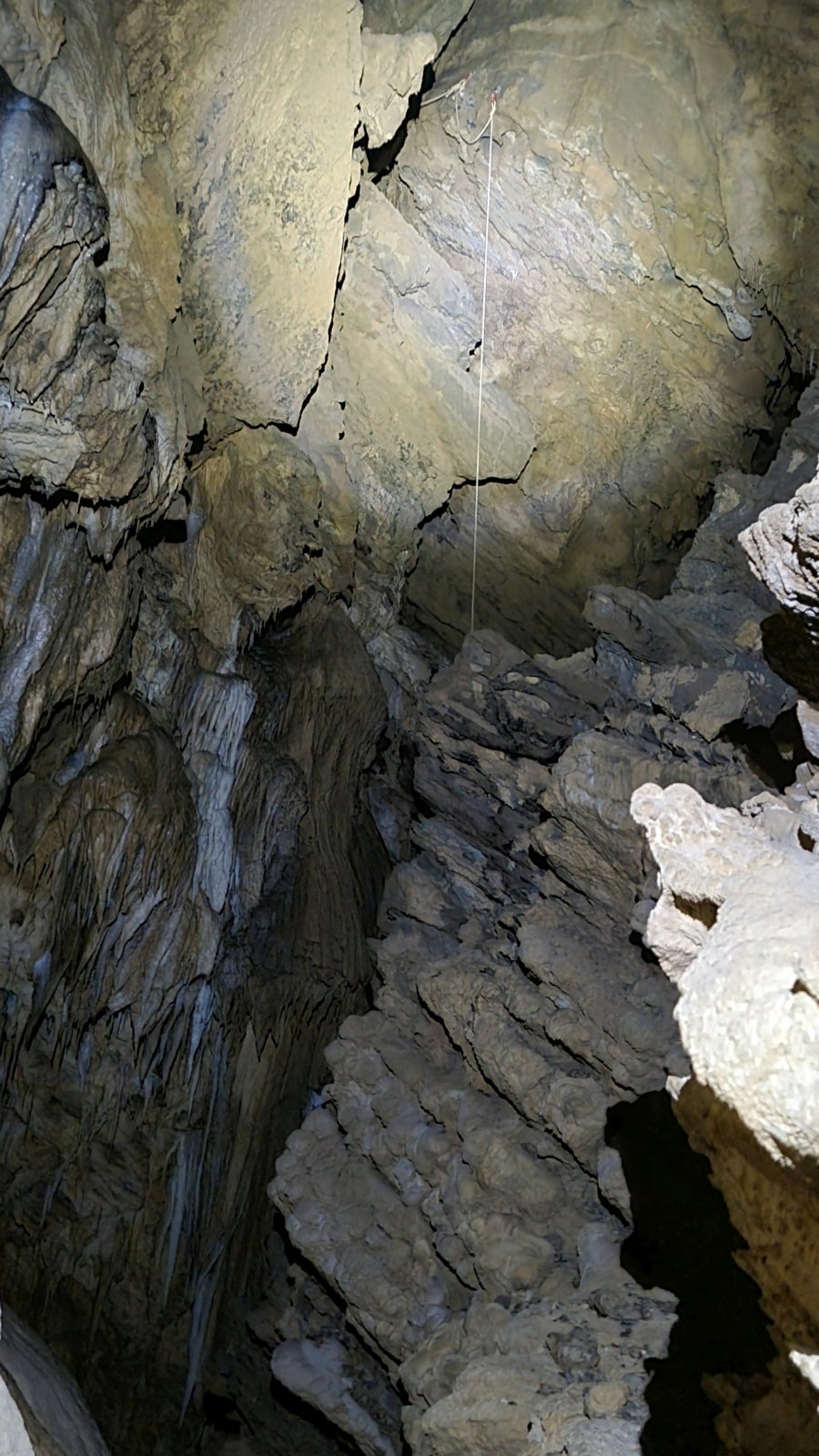 Así es la nueva cueva hallada entre Tolosa y Albiztur