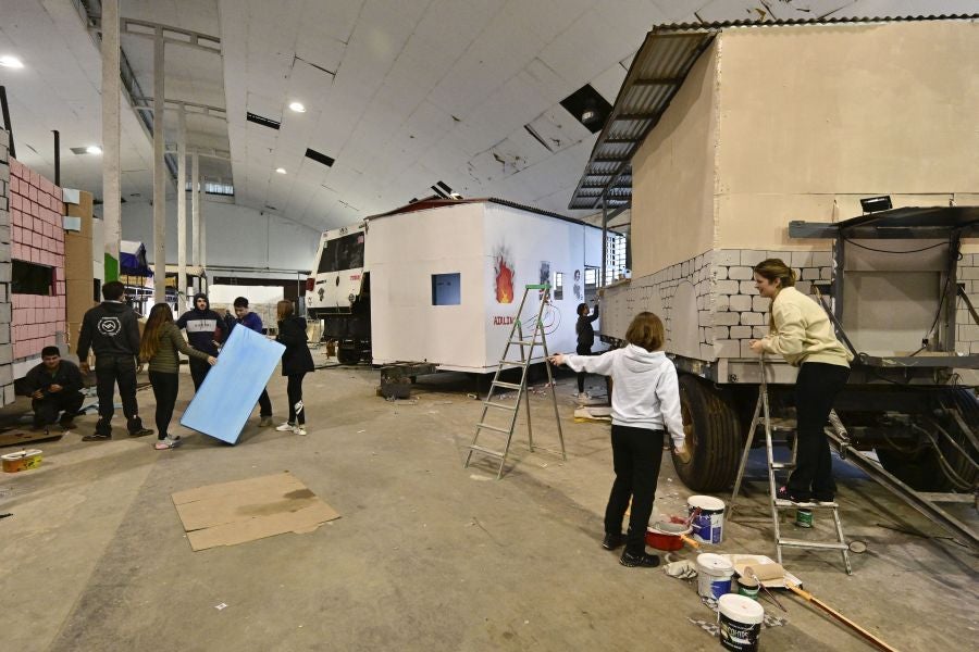 La fabrica de las carrozas del Carnaval de Tolosa