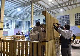 La fabrica de las carrozas del Carnaval de Tolosa