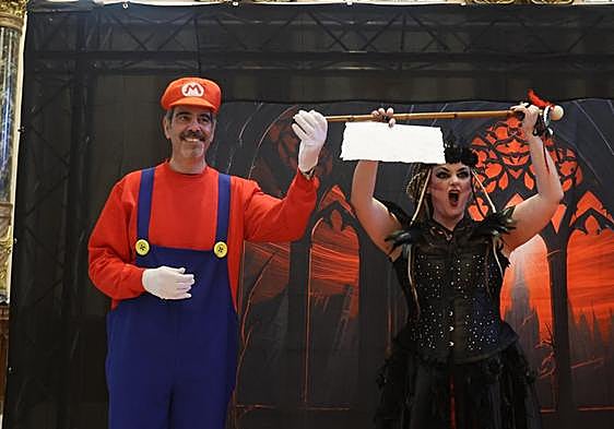 'Mario Bros Goia' entrega la makila a la Diosa Momo