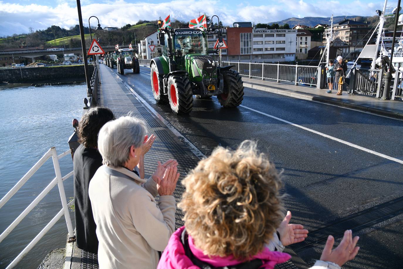 Las &#039;tractoradas&#039; llegan a Gipuzkoa