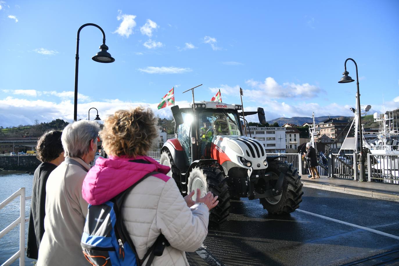 Las &#039;tractoradas&#039; llegan a Gipuzkoa
