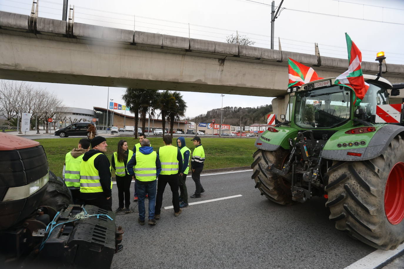 Las &#039;tractoradas&#039; llegan a Gipuzkoa