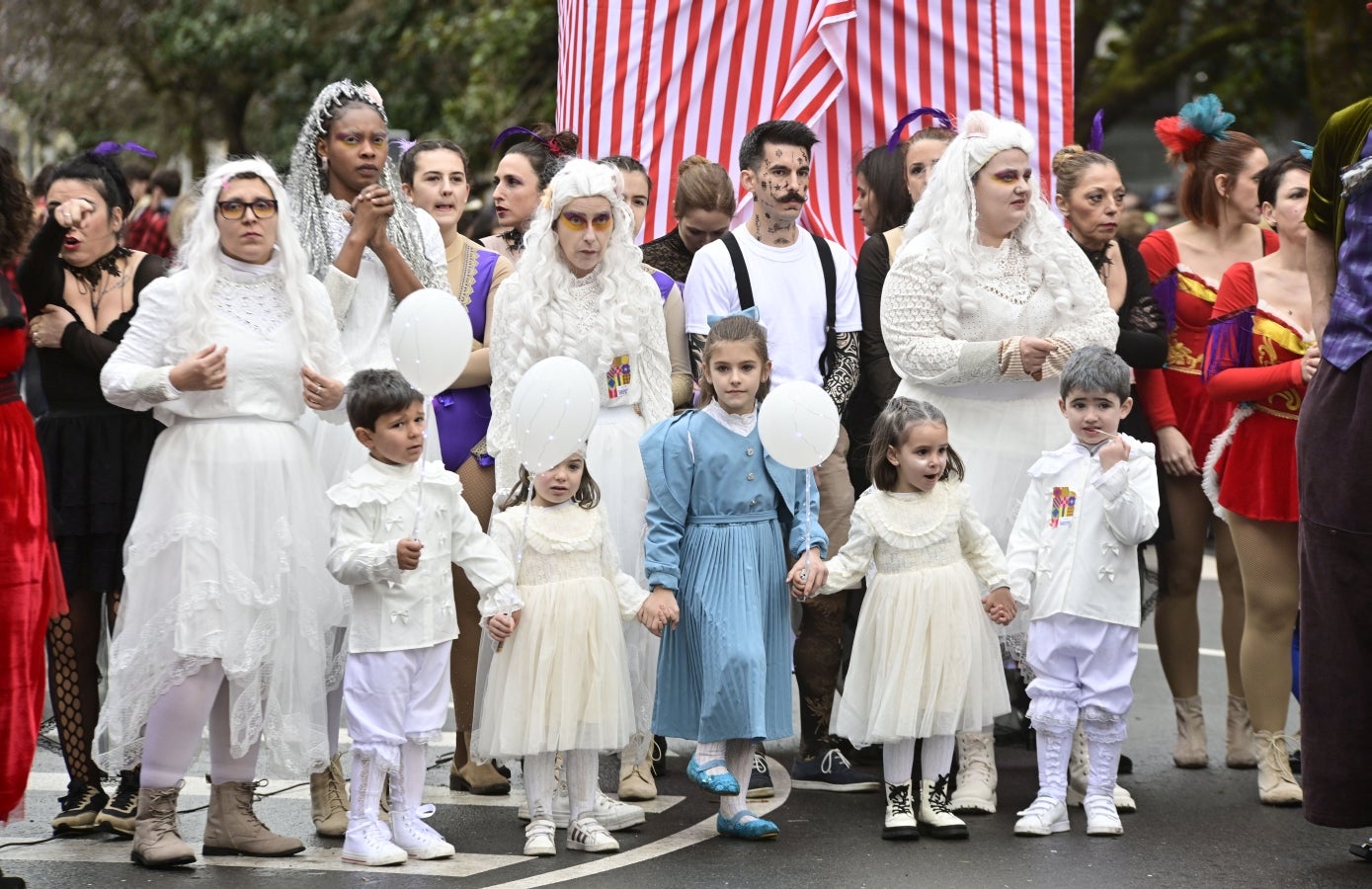 La imaginación gana a la lluvia y al viento en Tolosa