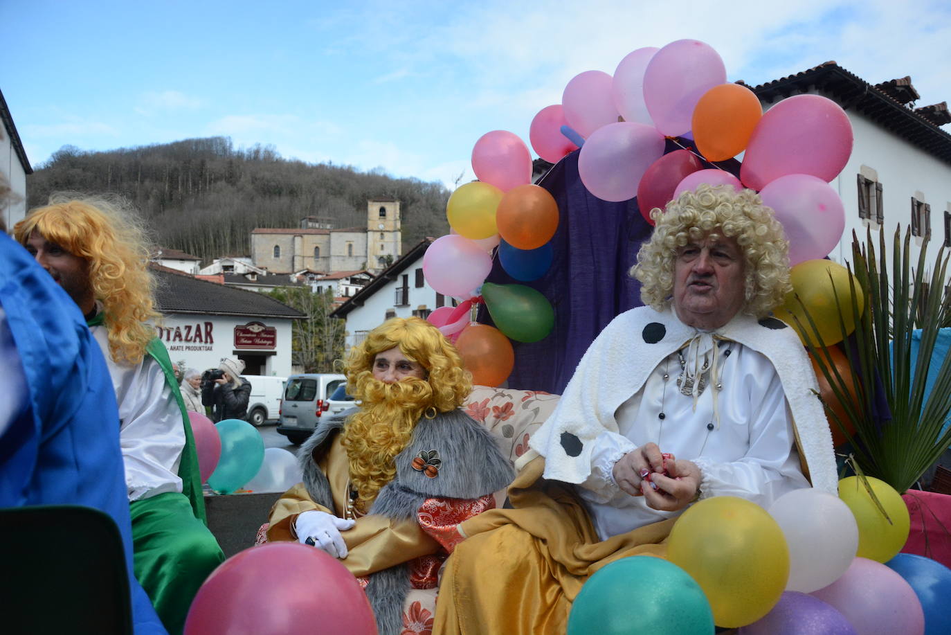 Bera y Lesaka celebran sus carnavales