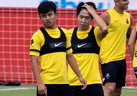 Take Kubo y Kang-in Lee durante un entrenamiento en su etapa en el Mallorca.