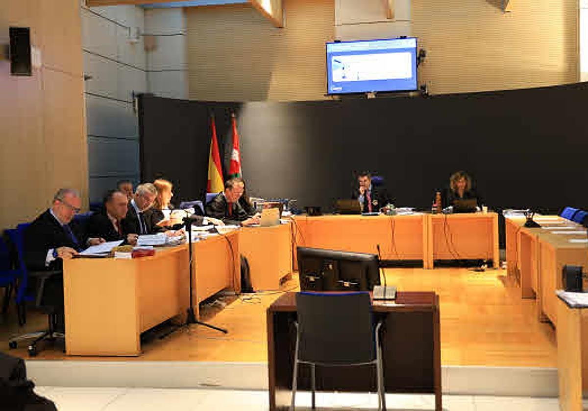 ¿Cómo se selecciona a los miembros de un tribunal jurado?