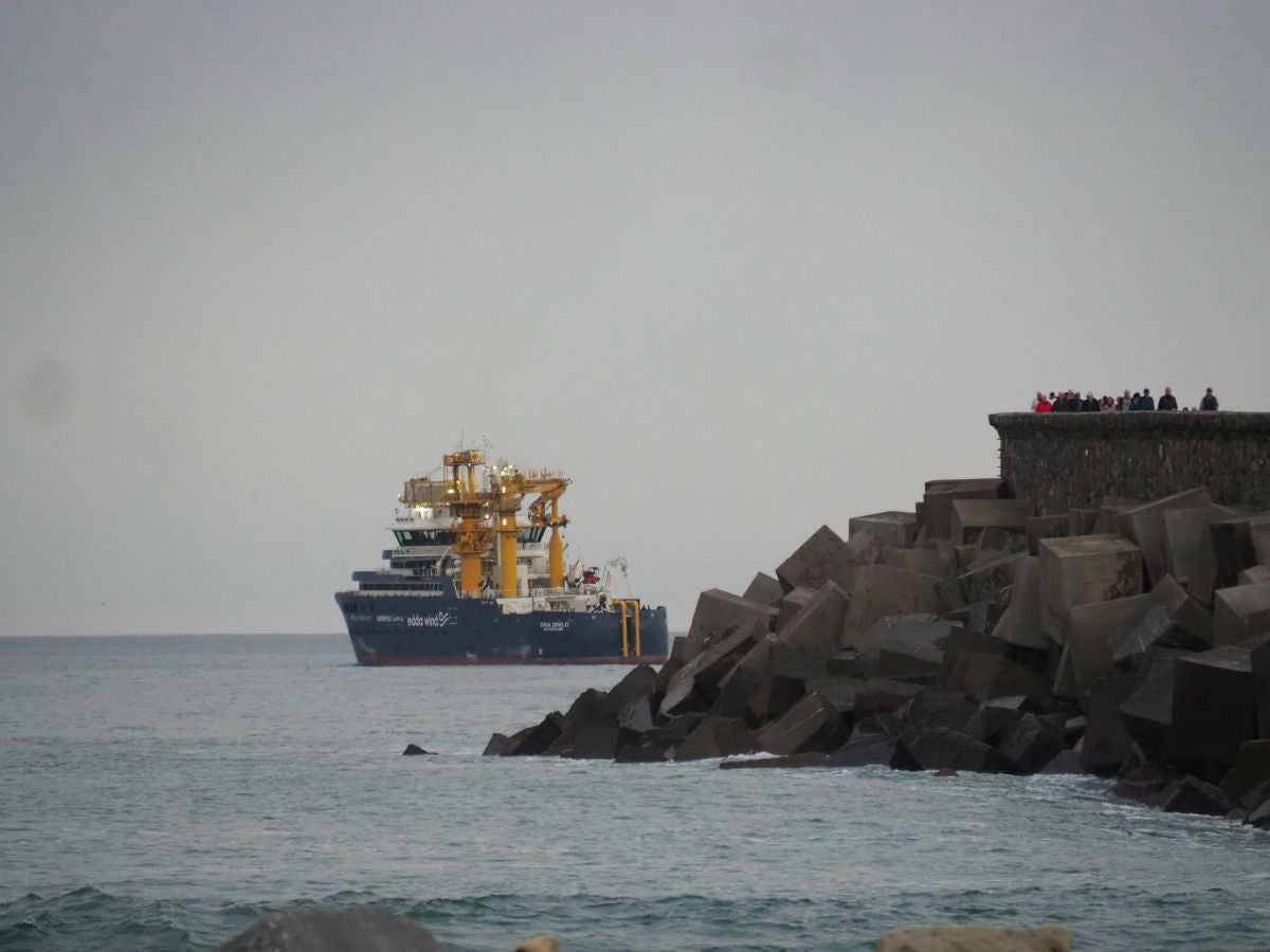 El &#039;Edda Goelo&#039; se despide de Zumaia