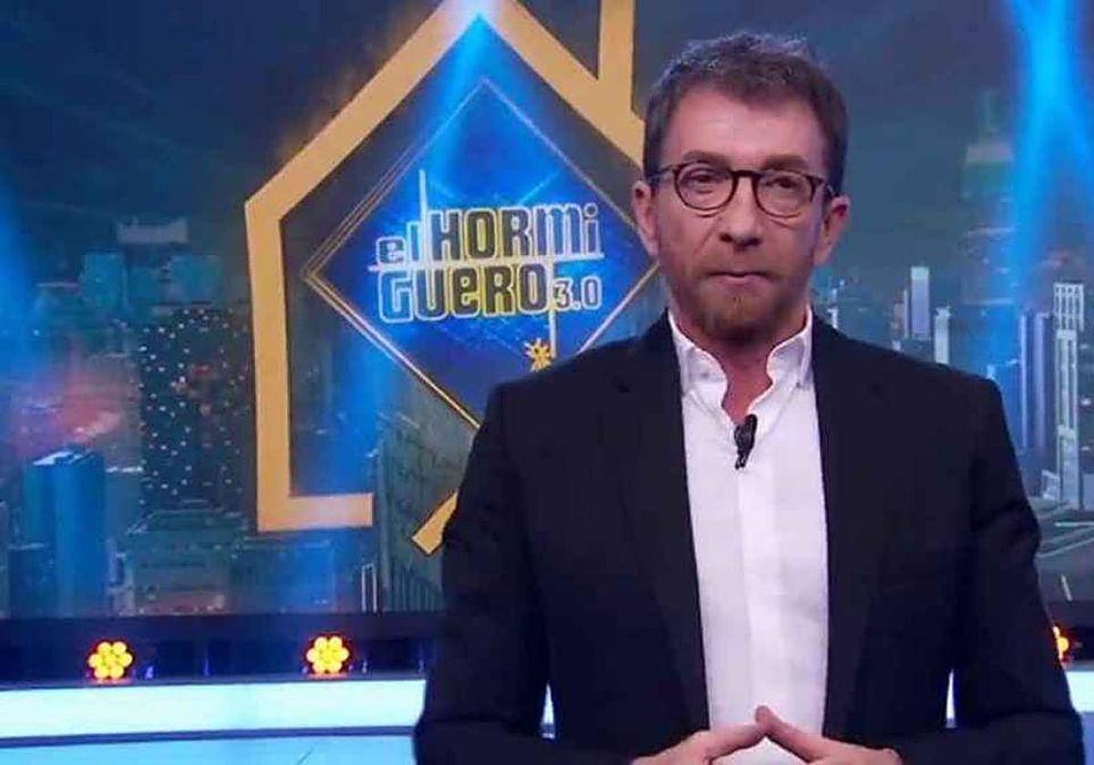 Pablo Motos se enfadó ayer con un telespectador que estaba viendo a la Real Sociedad en vez de 'El Hormiguero'.