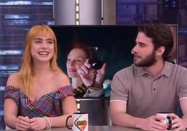 Clara Galle y Julio Peña, este miércoles en 'El Hormiguero'.
