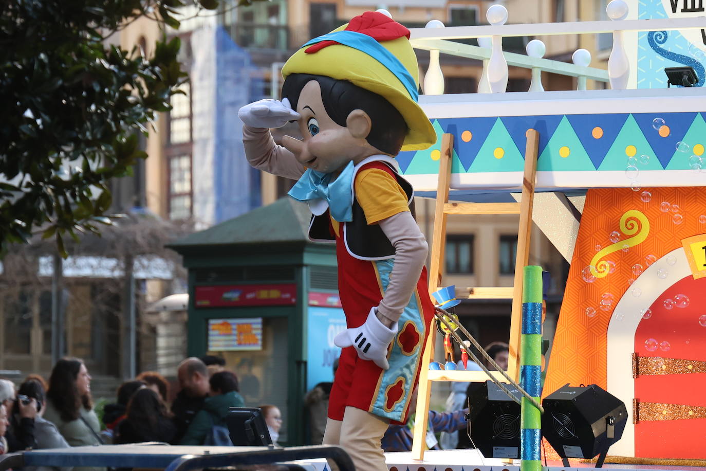 El Carnaval vuelve a brillar en Irun