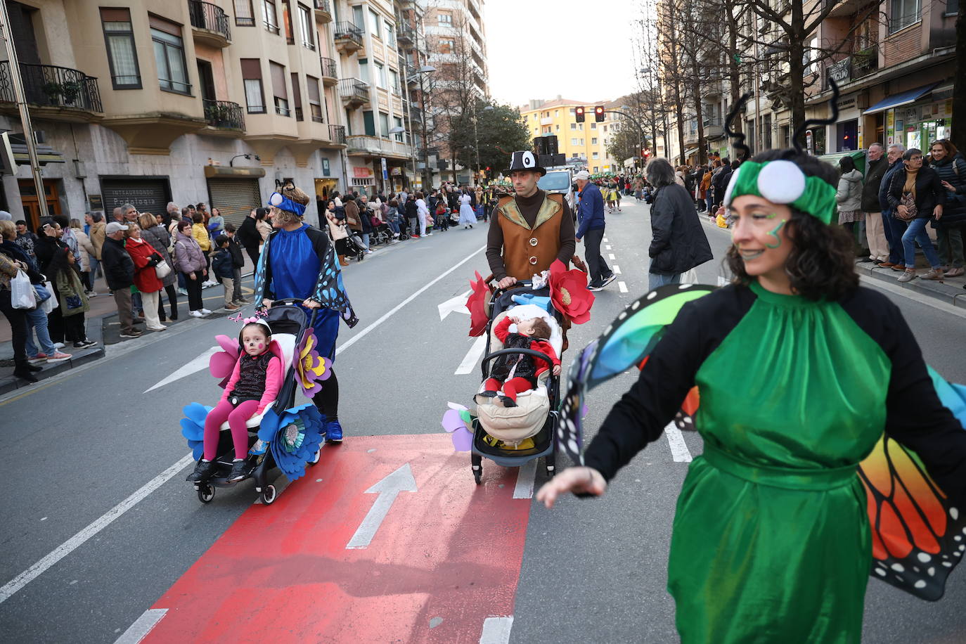 El Carnaval vuelve a brillar en Irun