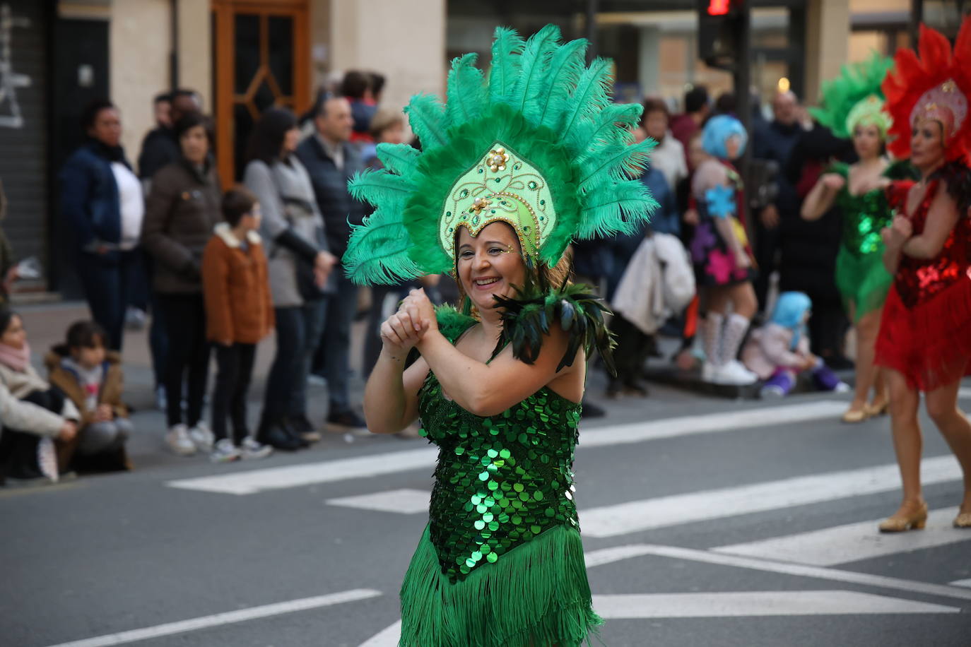El Carnaval vuelve a brillar en Irun