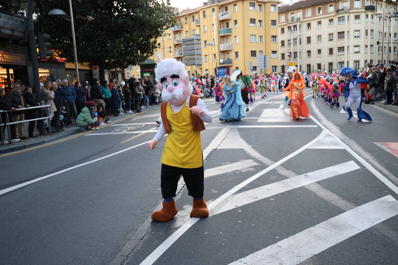 El Carnaval vuelve a brillar en Irun