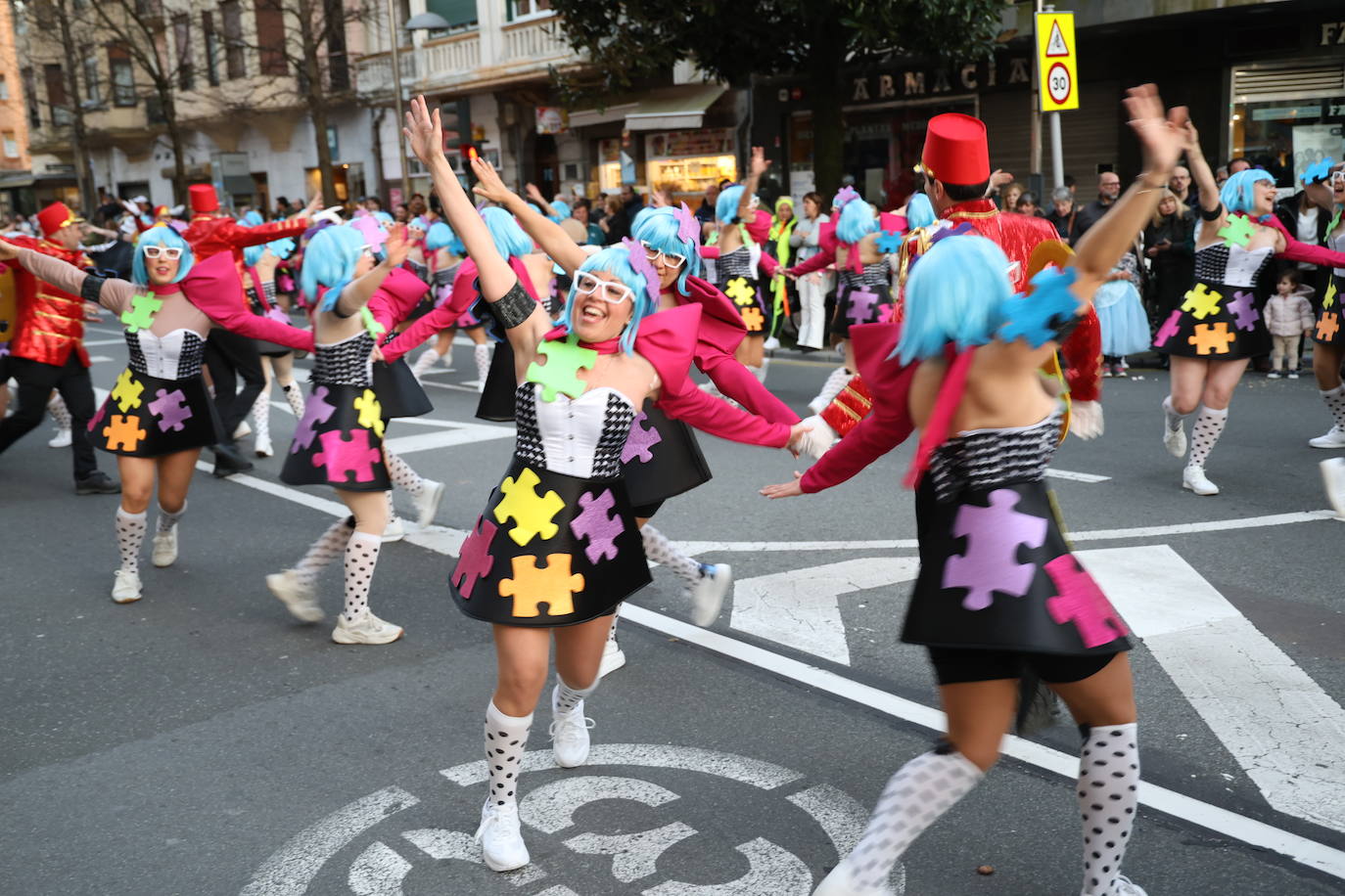El Carnaval vuelve a brillar en Irun