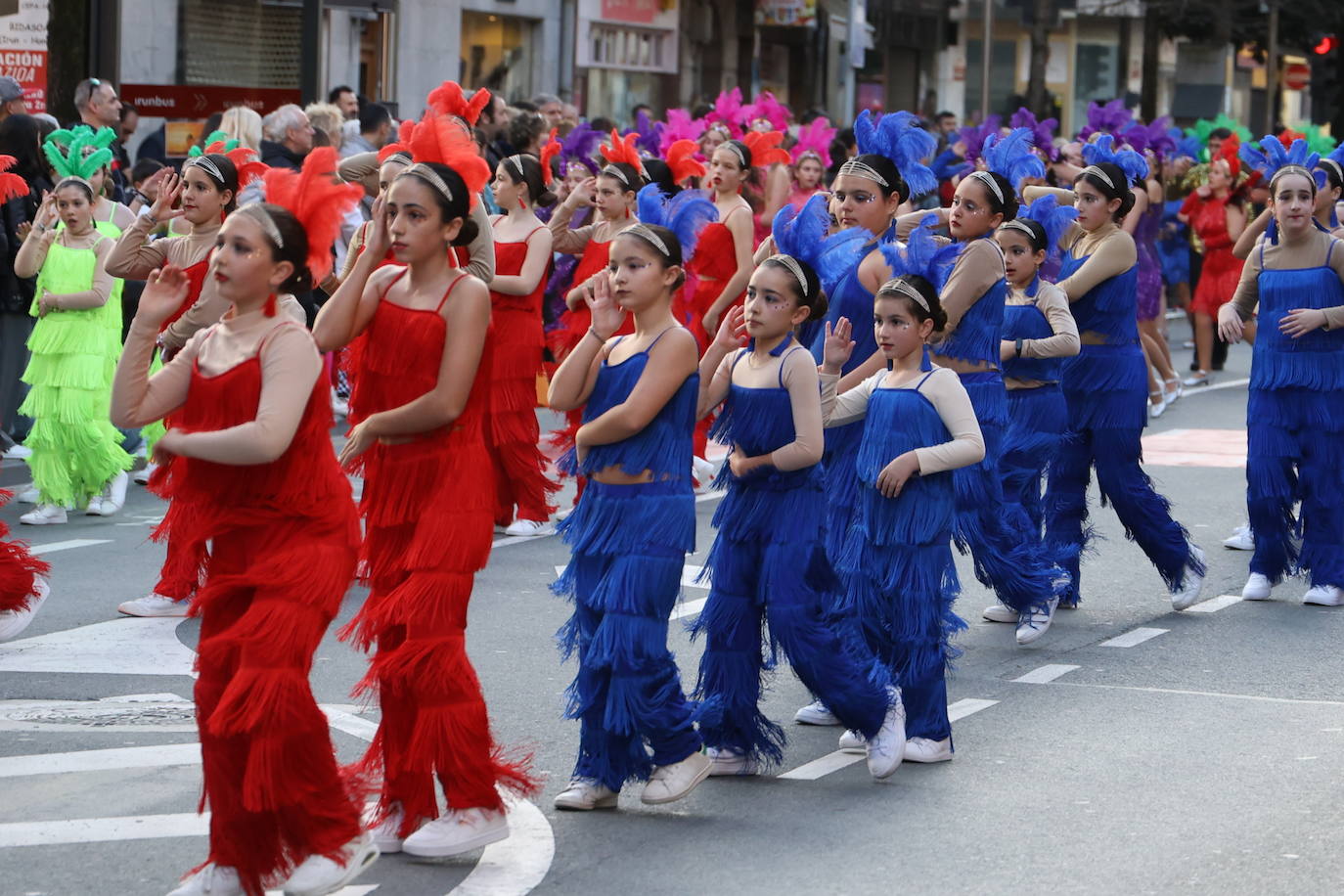 El Carnaval vuelve a brillar en Irun