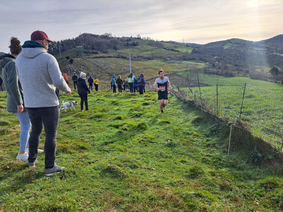 Iraitz Legorburu eta Oihana Zubillaga nagusi Zaldei bidea lasterketan