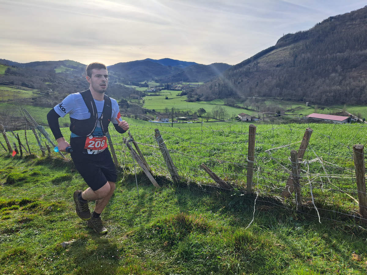 Iraitz Legorburu eta Oihana Zubillaga nagusi Zaldei bidea lasterketan