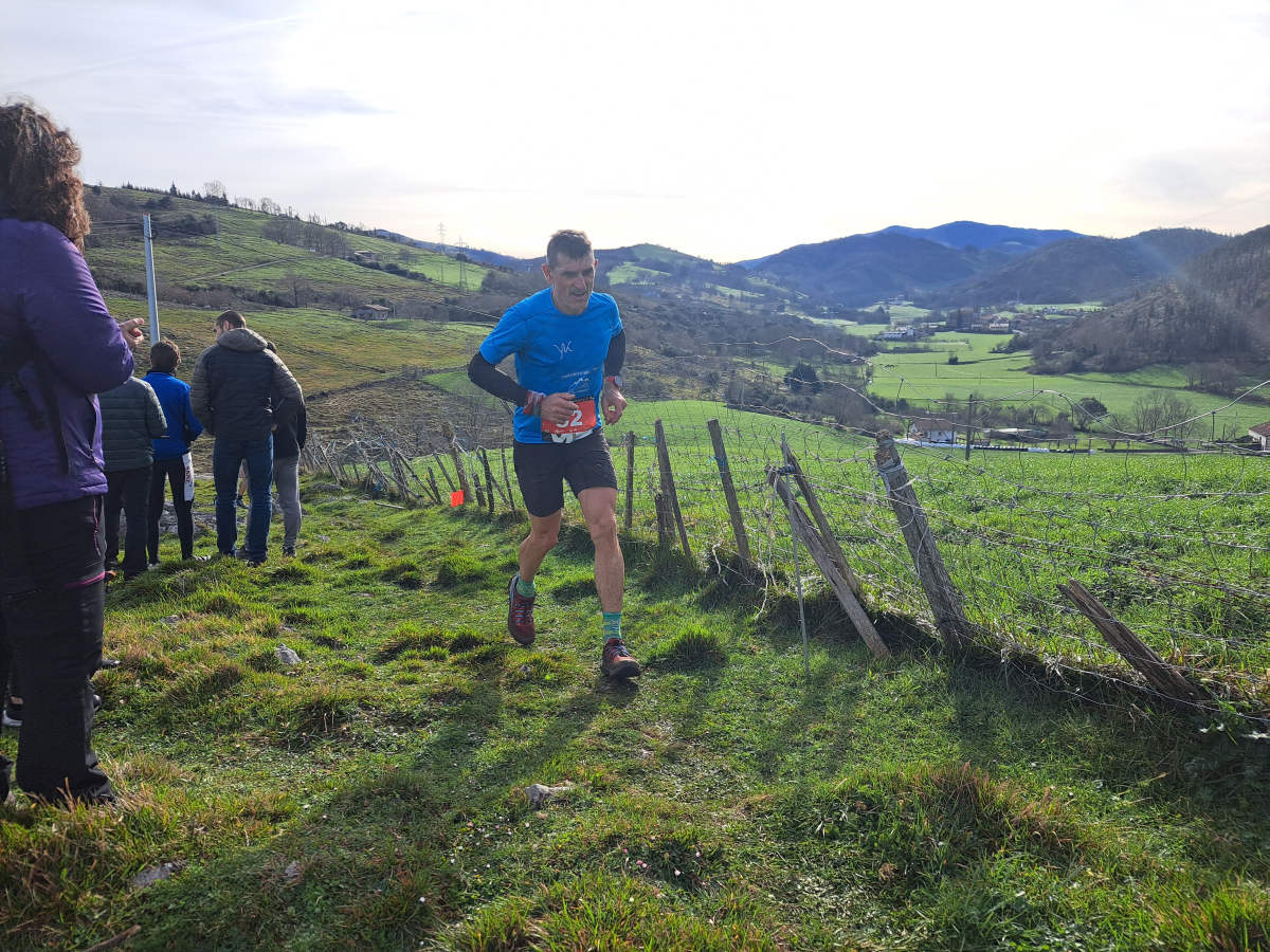 Iraitz Legorburu eta Oihana Zubillaga nagusi Zaldei bidea lasterketan