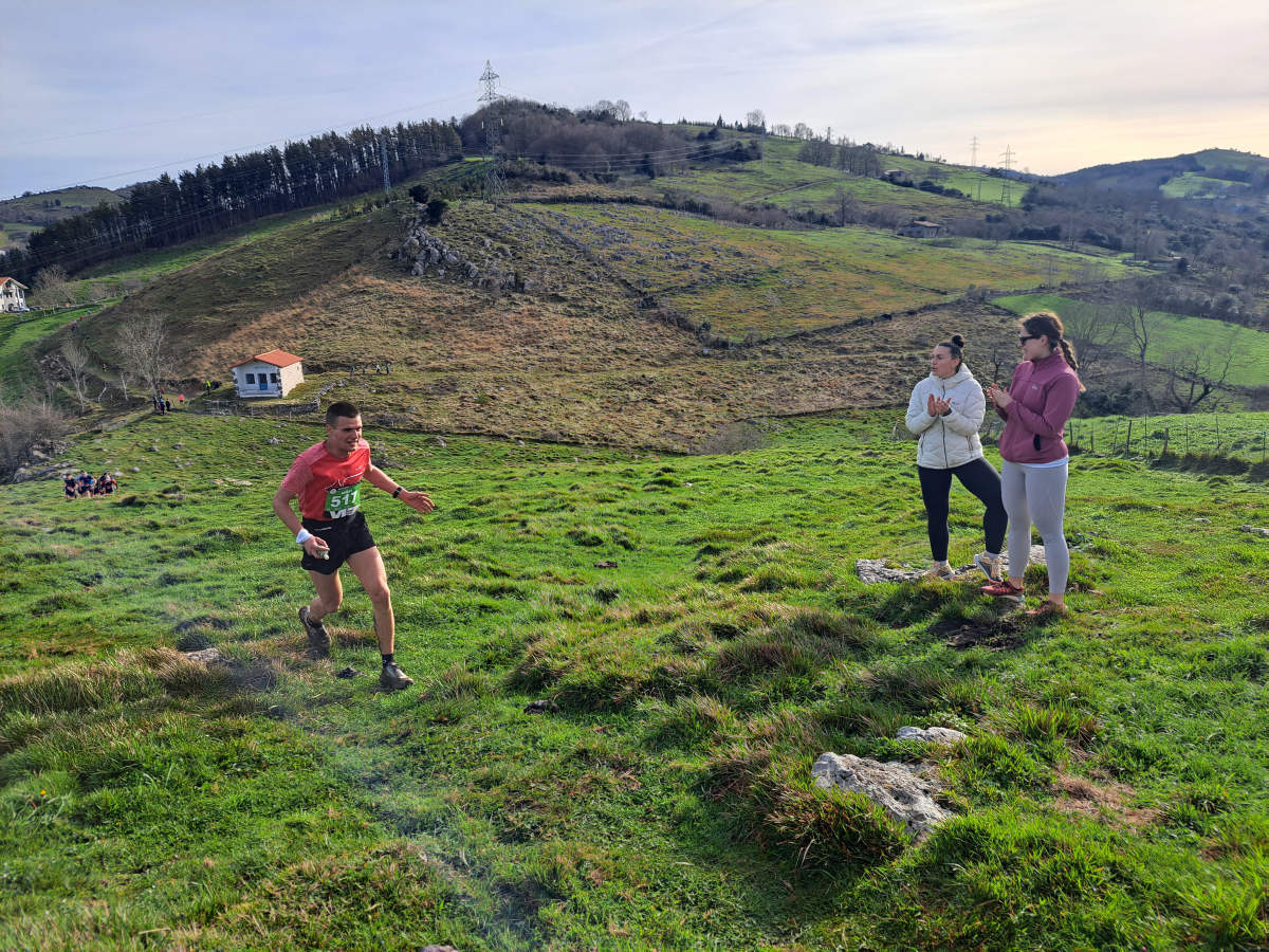 Iraitz Legorburu eta Oihana Zubillaga nagusi Zaldei bidea lasterketan