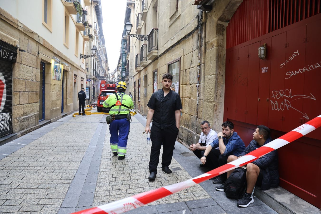 El humo vuelve a activar las alertas en la Parte Vieja