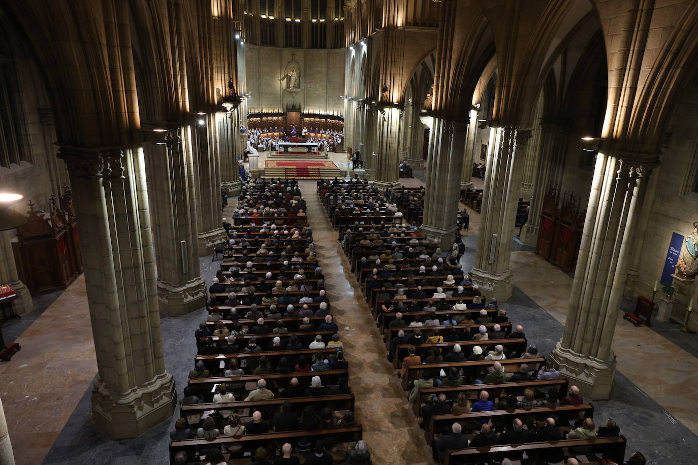 Las imágenes del funeral de Juan Mari Uriarte