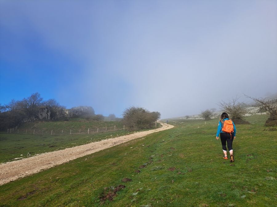 Unas espectaculares vistas desde la cima de Andia