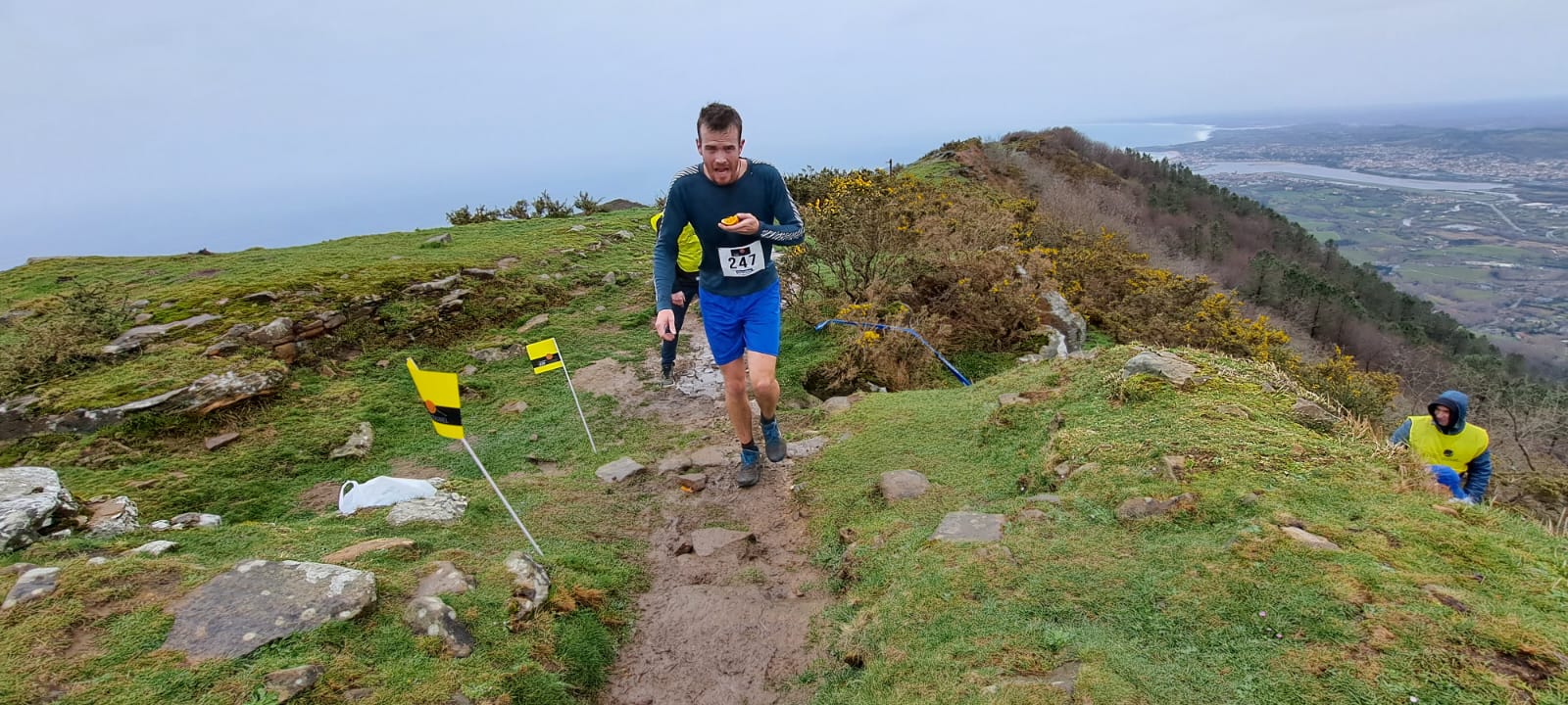 El temporal no puede con la Lezo Jaizkibel