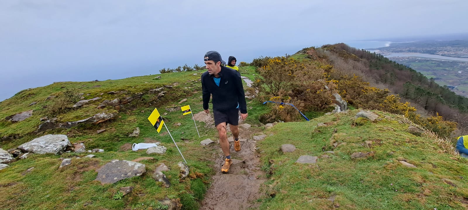 El temporal no puede con la Lezo Jaizkibel