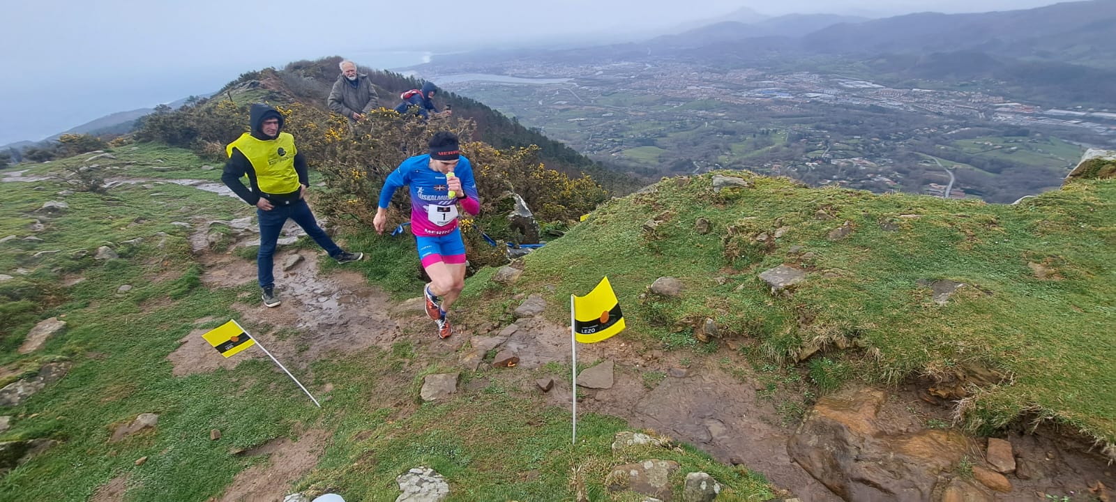 El temporal no puede con la Lezo Jaizkibel