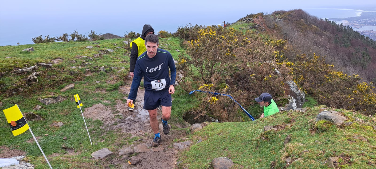 El temporal no puede con la Lezo Jaizkibel