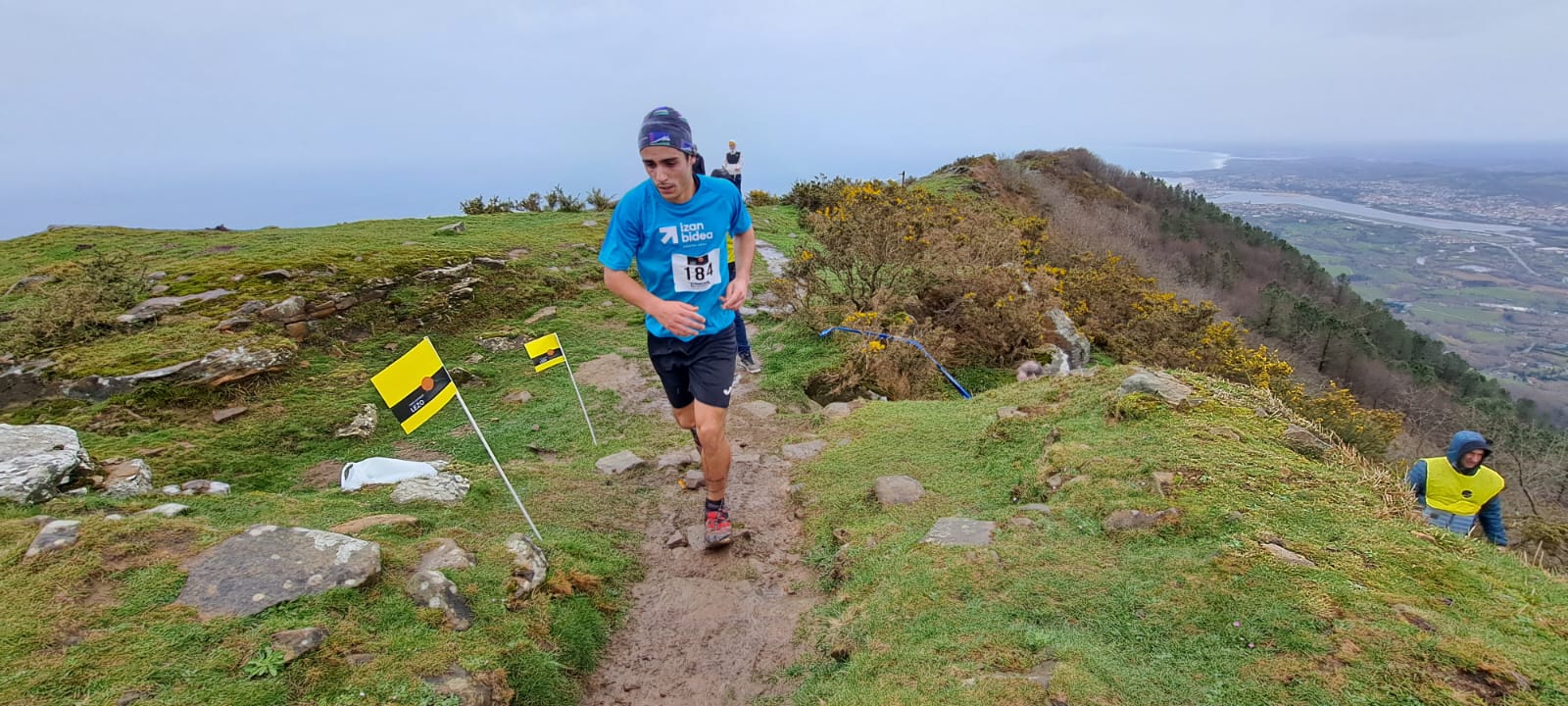 El temporal no puede con la Lezo Jaizkibel