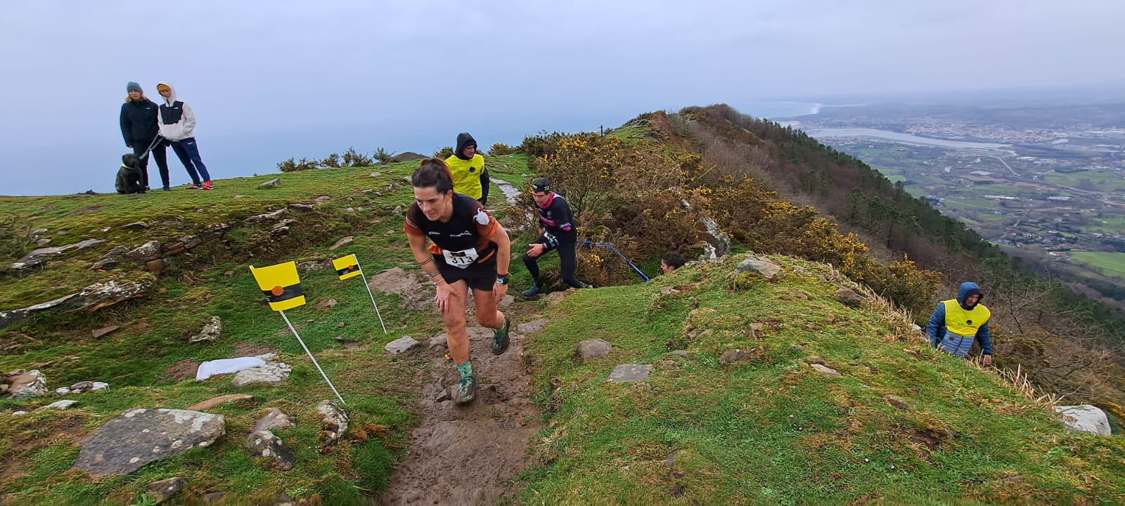 El temporal no puede con la Lezo Jaizkibel