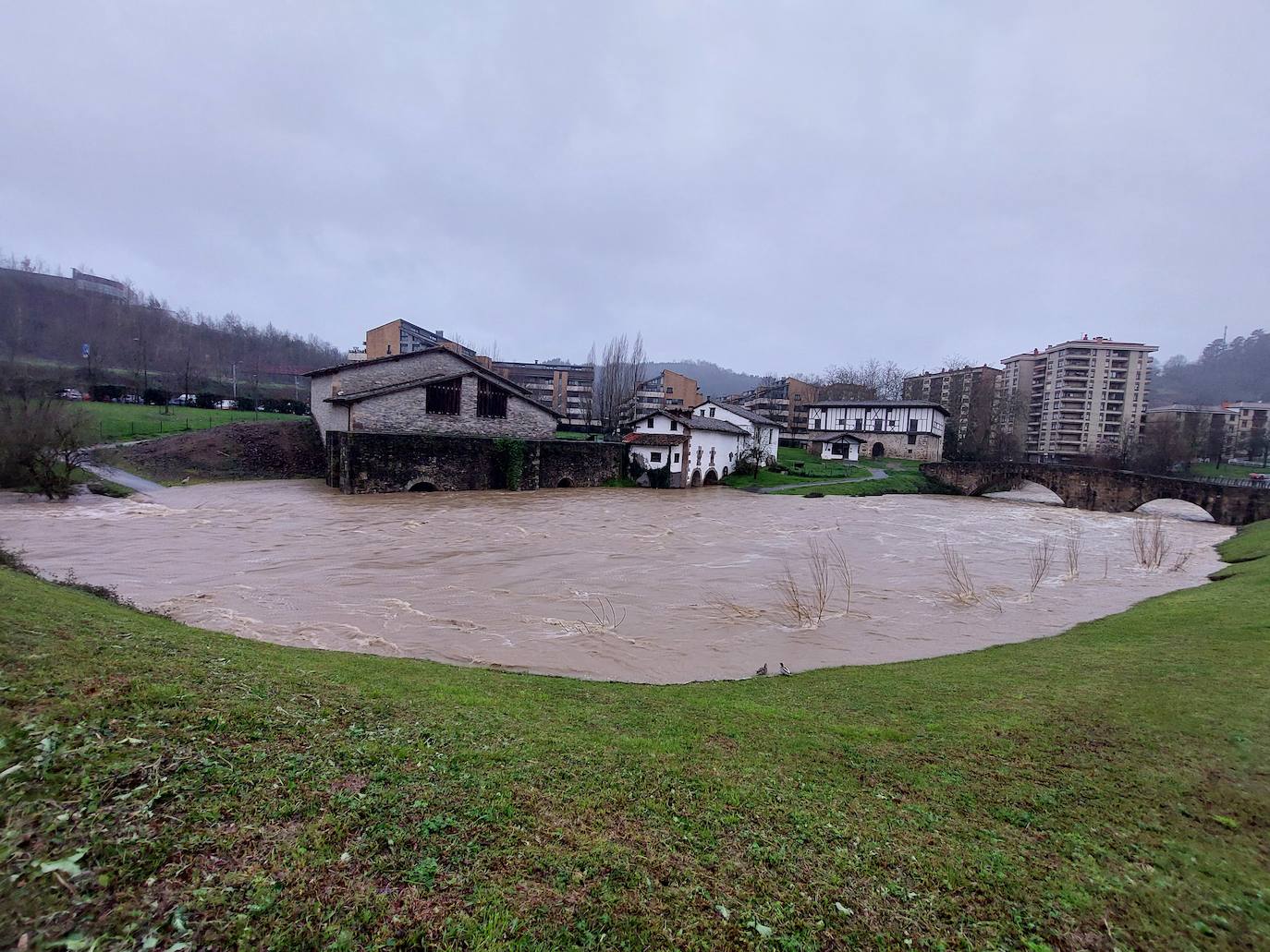 Gipuzkoa, en alerta por las fuertes lluvias