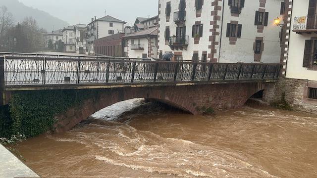 Gipuzkoa, en alerta por las fuertes lluvias