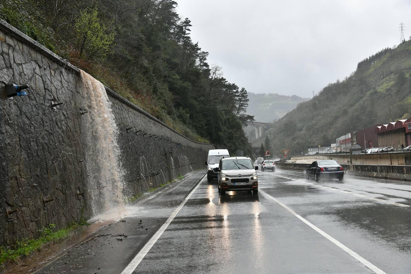 Gipuzkoa, en alerta por las fuertes lluvias