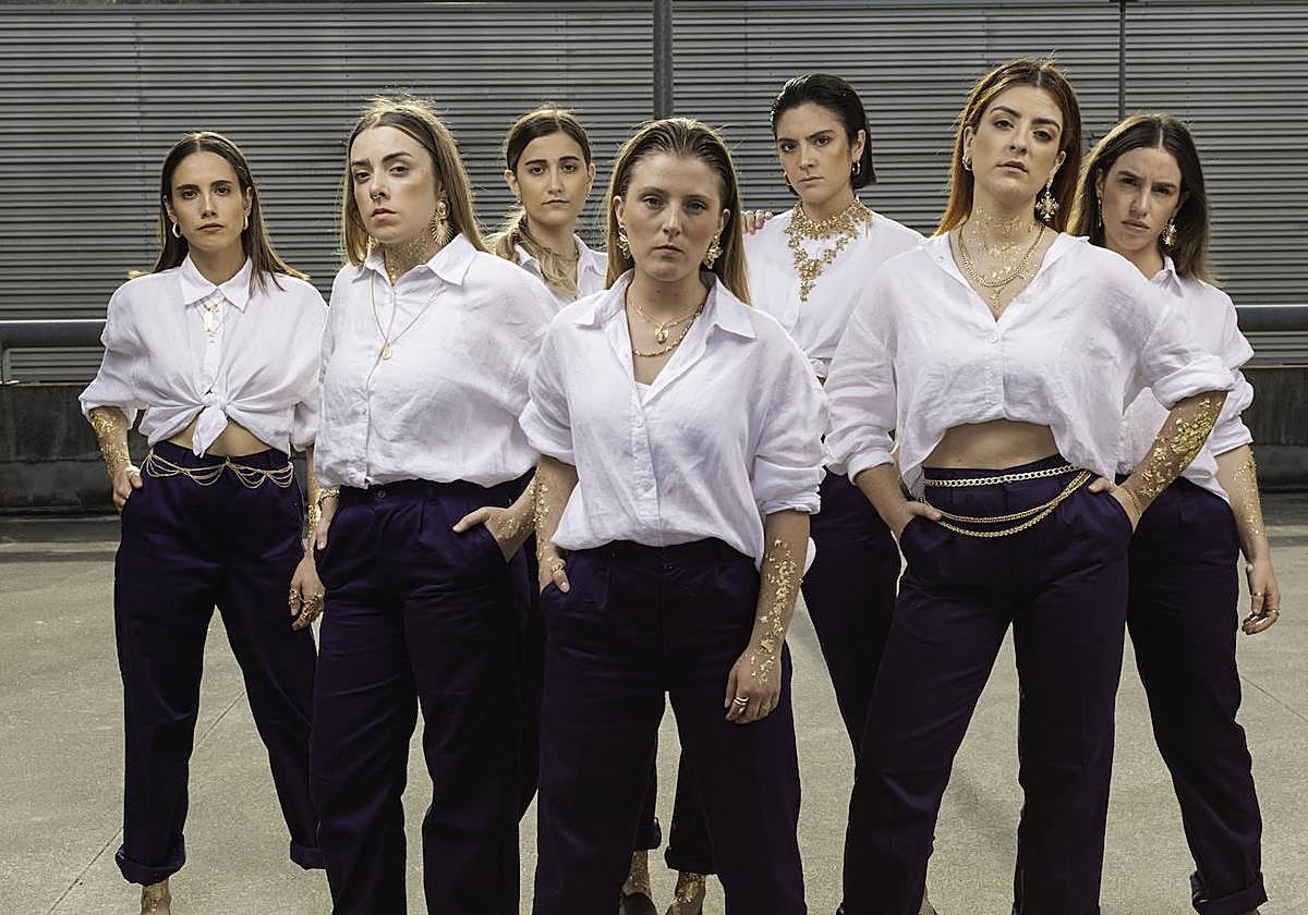 Neomak taldeko kideek sarrera guztiak agortu dituzte 'Gure Ahotsak' jaialdirako.