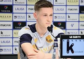 Beñat Turrientes, este martes en la sala de prensa de Zubieta.