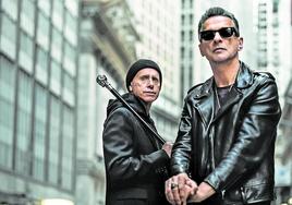Martin Gore y Dave Gahan, en Nueva York para la promoción de 'Memento Mori'.