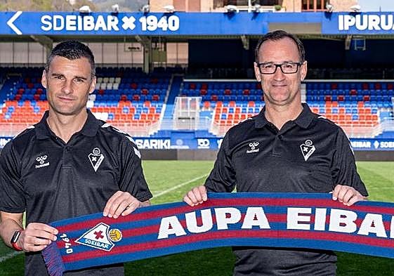 El técnico ha comparecido en rueda de prensa tras la oficialización de su renovación por un año más.