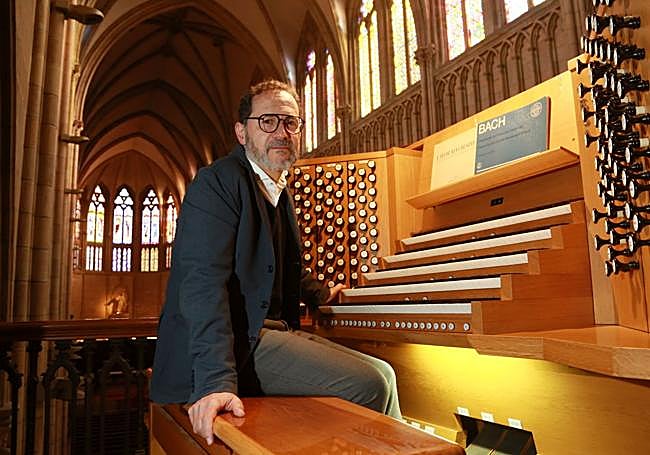 Óscar Candendo, organista titular del Buen Pastor de San Sebastián.