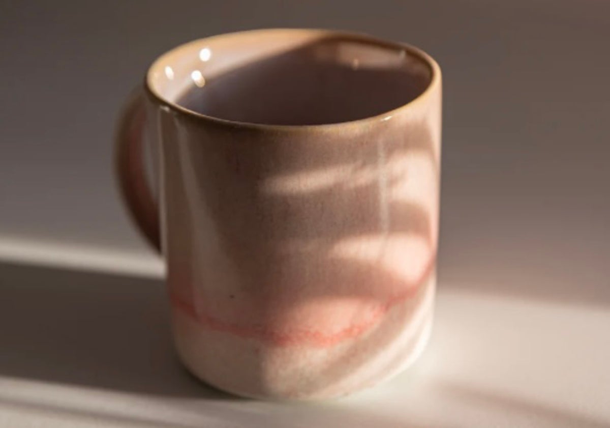 Imagen principal - Taza 'Coral', bowl 'Branco' y taza 'Mar' Tazzeri Ceramics