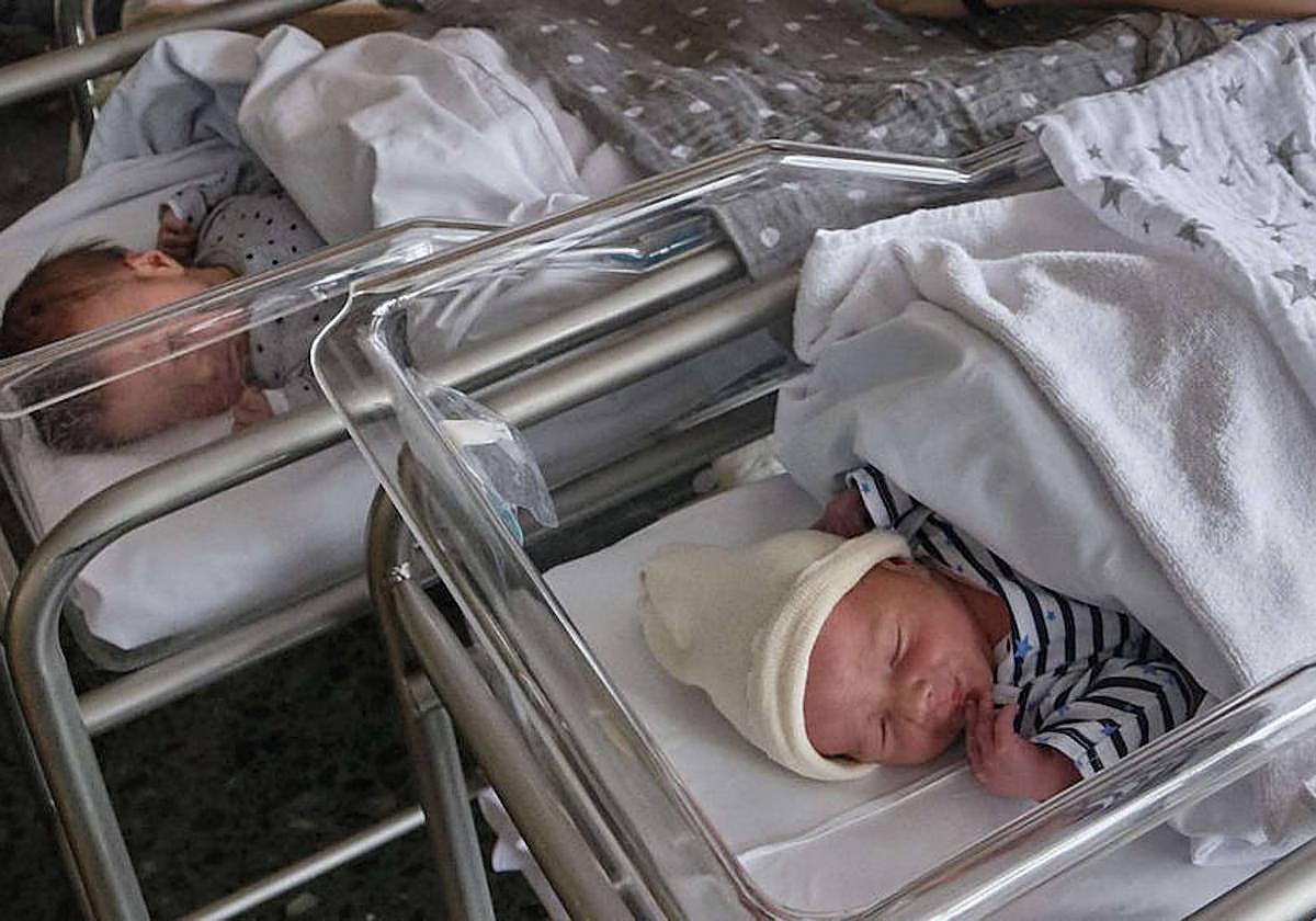 Euskadi es la comunidad con mayor incidencia de tosferina, que afecta principalmente a los bebés.