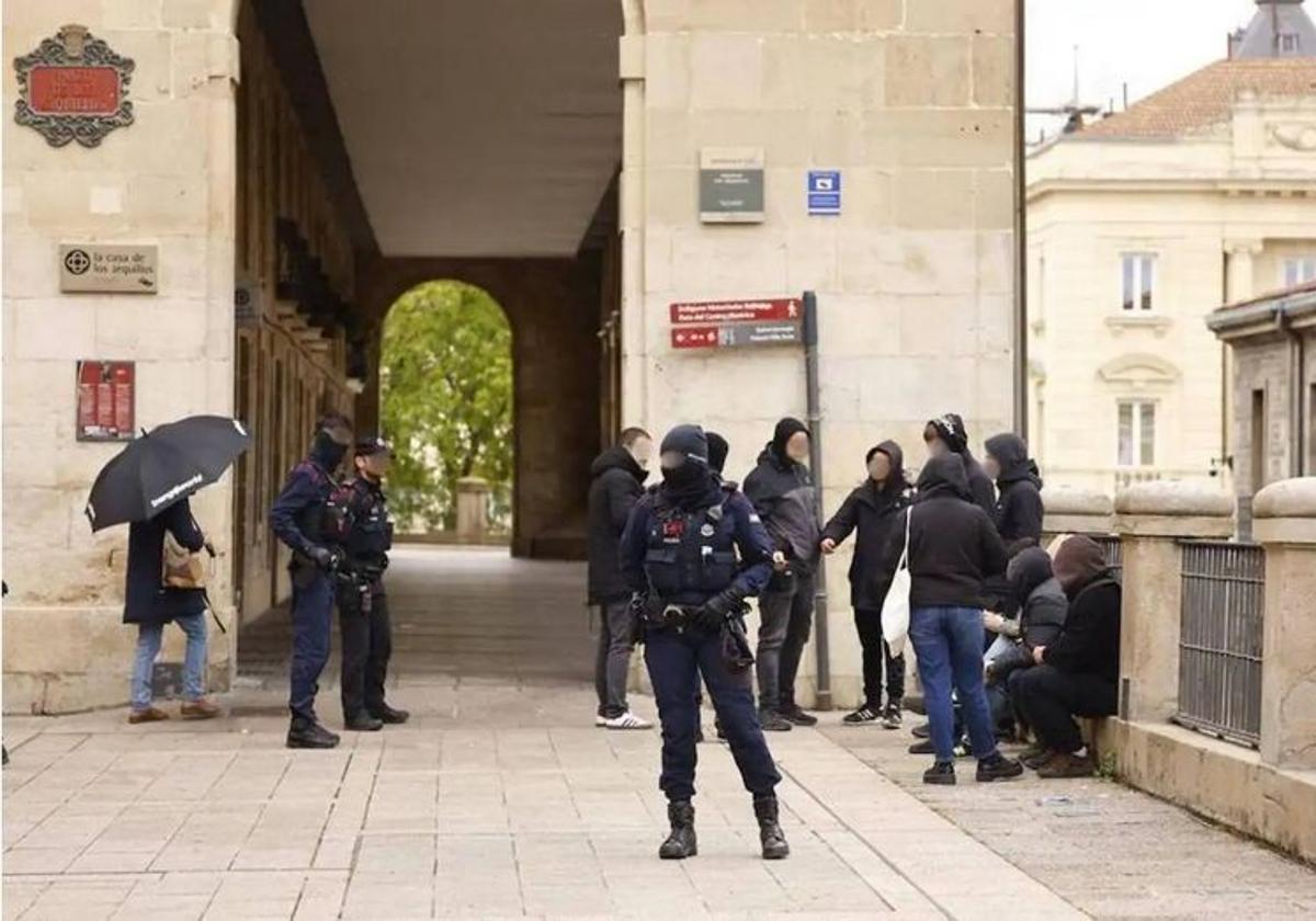 Los incidentes han ocurrido en el paseo de los Arquillos en Vitoria.