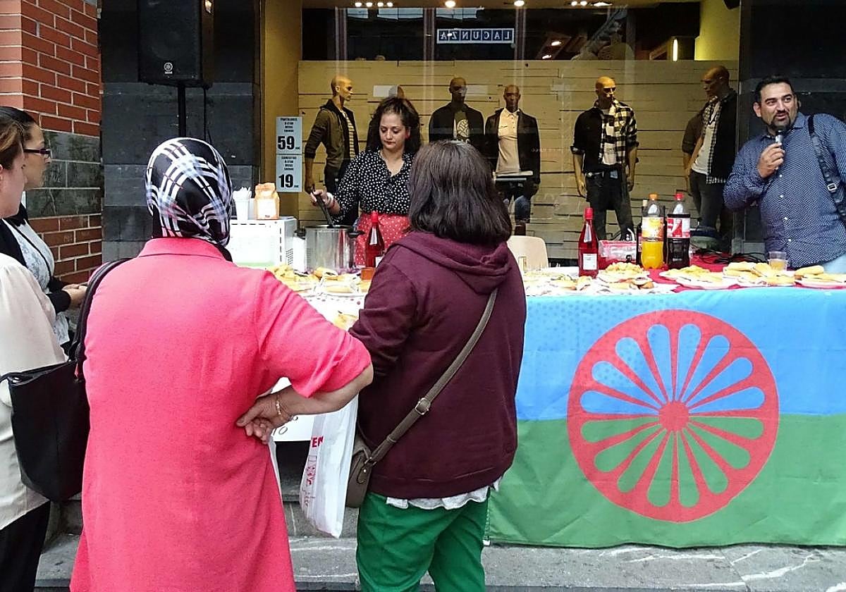 Con motivo del día internacional del pueblo gitano (8 de abril) se han organizado varios actos.