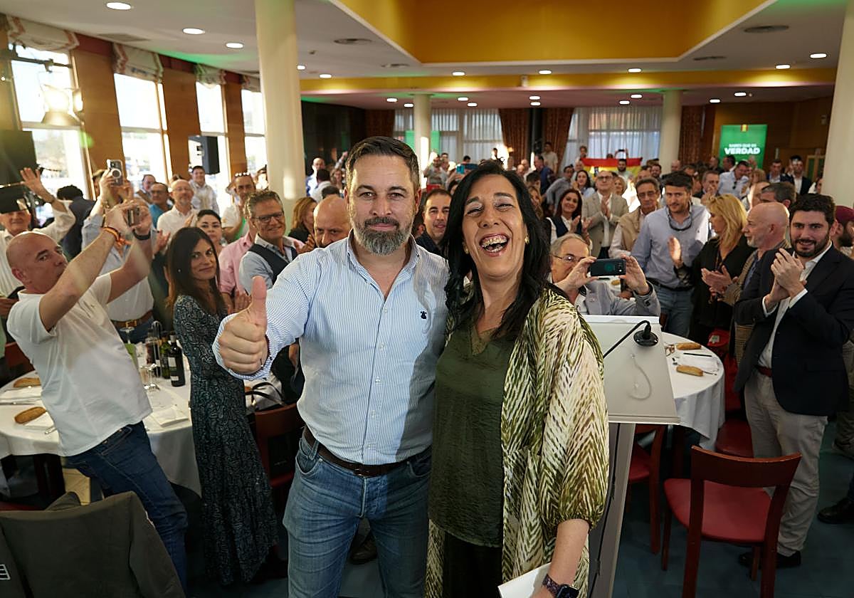 Abascal denuncia que la iniciativa para regularizar extranjeros es «una estafa»