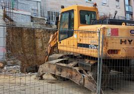 Las obras de construcción de un muro de contención pondrán punto final a la urbanización de Paguey-Ibargain y la reforma del acceso a Jardines.
