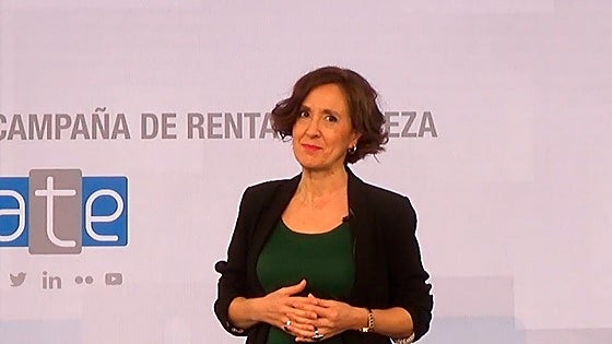 ¿Hay que declarar las becas de estudios universitarios en la declaración de la renta?