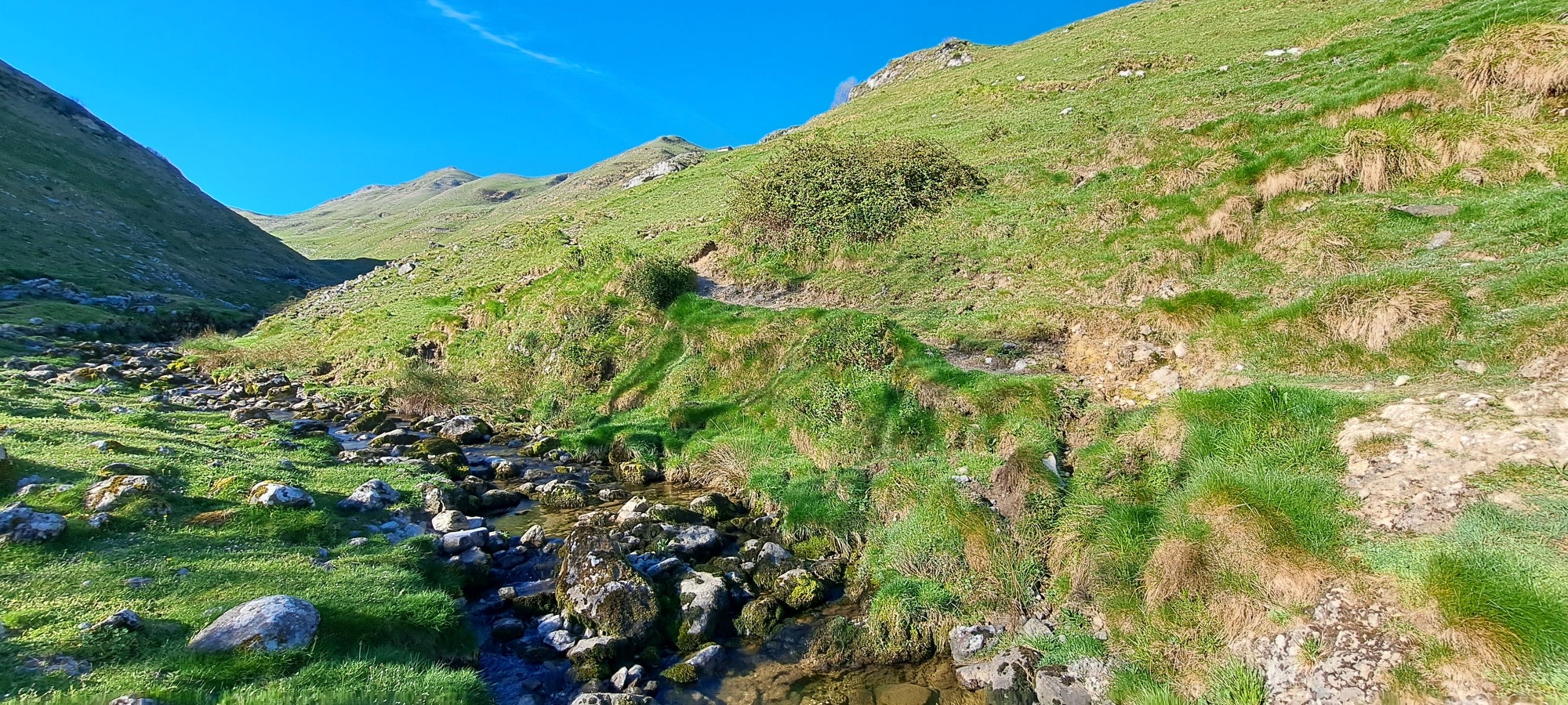 Errenaga, la discreta cima de la Sierra de Aralar